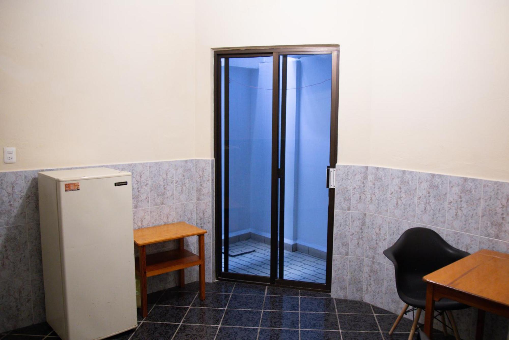 Privada Guadalupe Hotel Монтерей Екстериор снимка